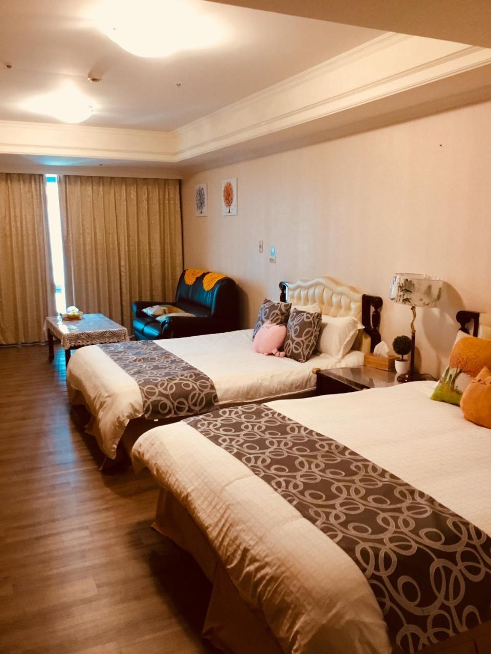 Niwill Homestay Taichung Esterno foto